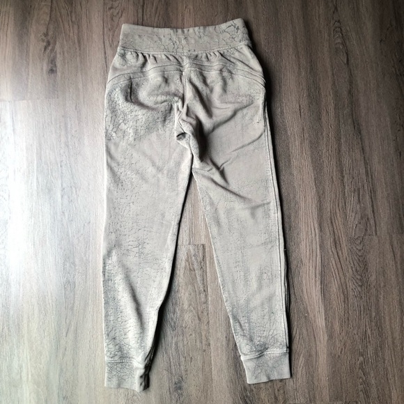 Lululemon Women's Jogger Size 4 Cotton Terry Thread Dye Rover Black Athleisure - Picture 4 of 9